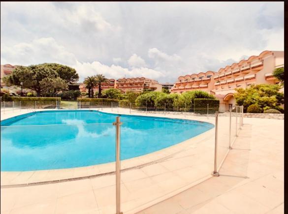 Antibes Secured Parc Velusine With Private Parking, Terrace, Pools And Tennis Courts. Buitenkant foto