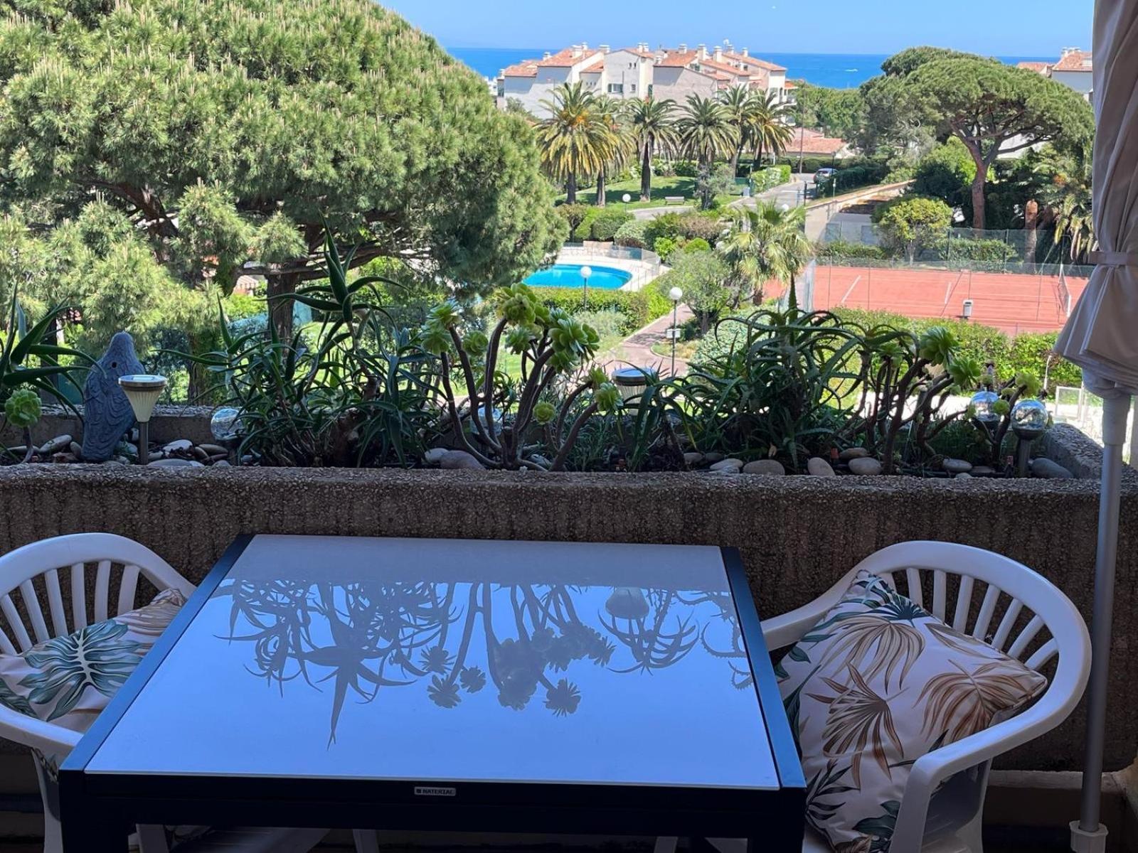 Antibes Secured Parc Velusine With Private Parking, Terrace, Pools And Tennis Courts. Buitenkant foto